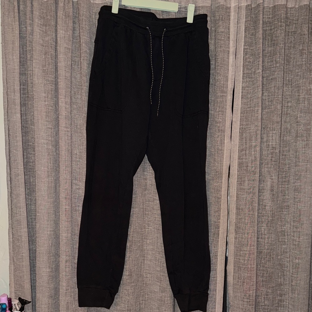 Columbia Men's Black Joggers
